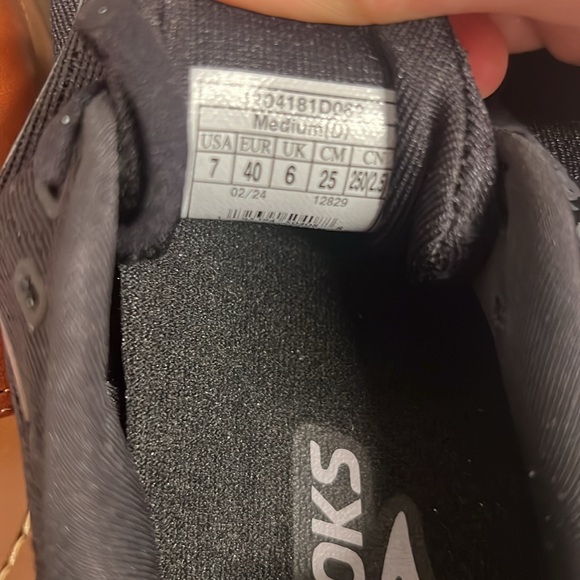 COPY - Brooks mens ghost 16 like new - Picture 4 of 4